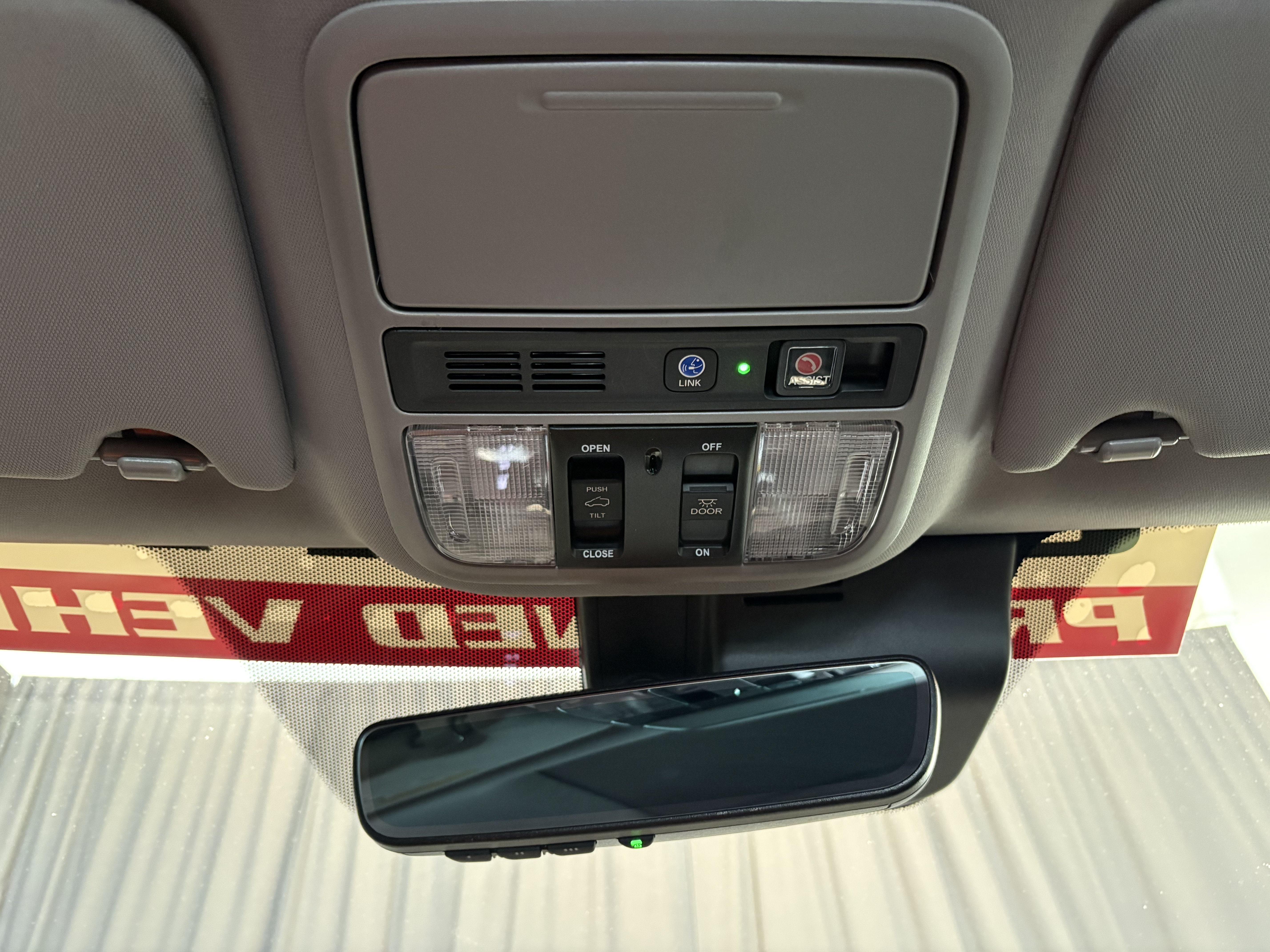 2022 Honda Pilot Touring 7-Passenger AWD