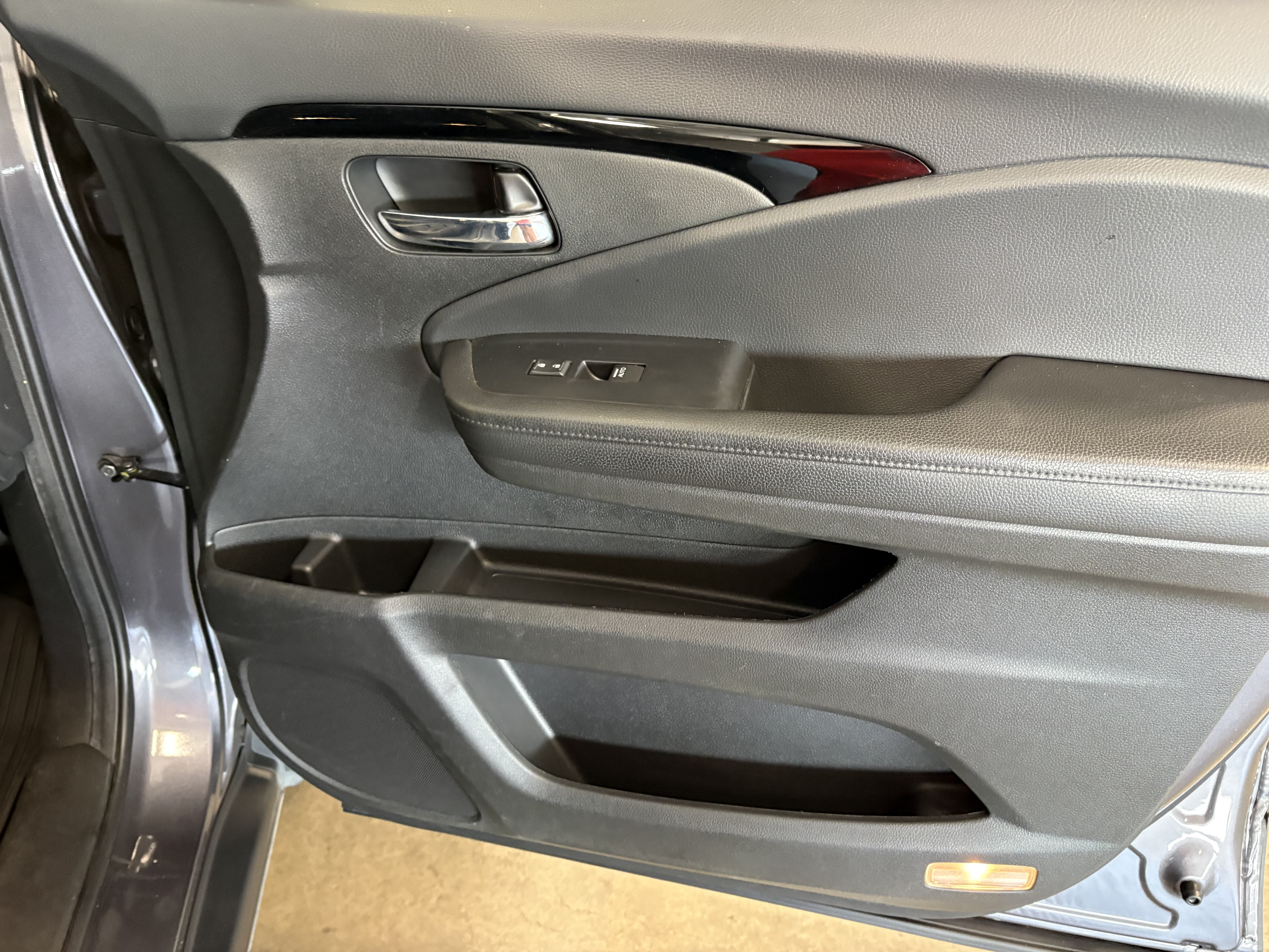 2022 Honda Pilot Touring 7-Passenger AWD