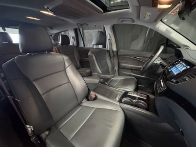 2022 Honda Pilot Touring 7-Passenger AWD