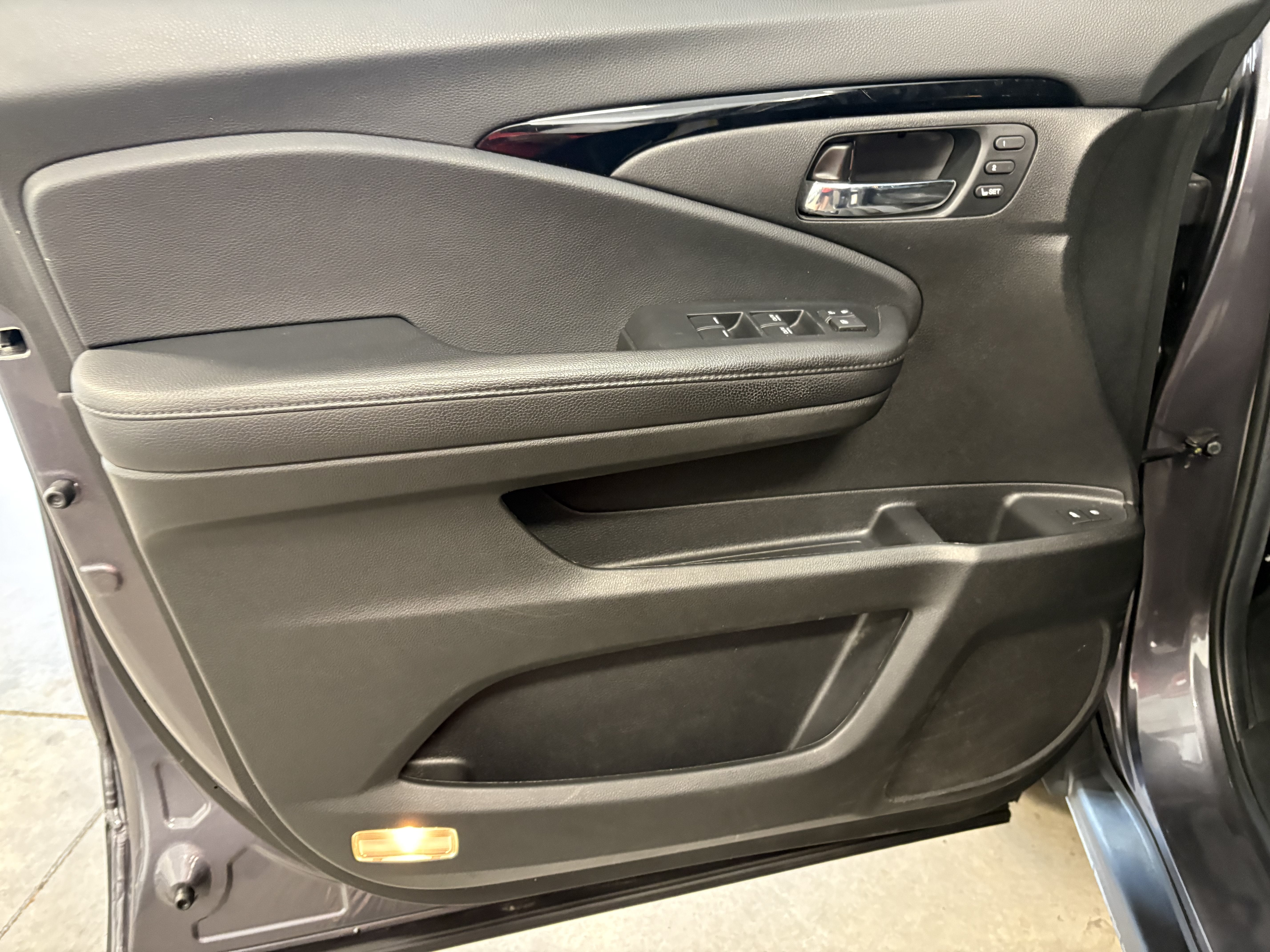 2022 Honda Pilot Touring 7-Passenger AWD