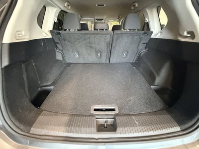 2024 Nissan Rogue SV FWD