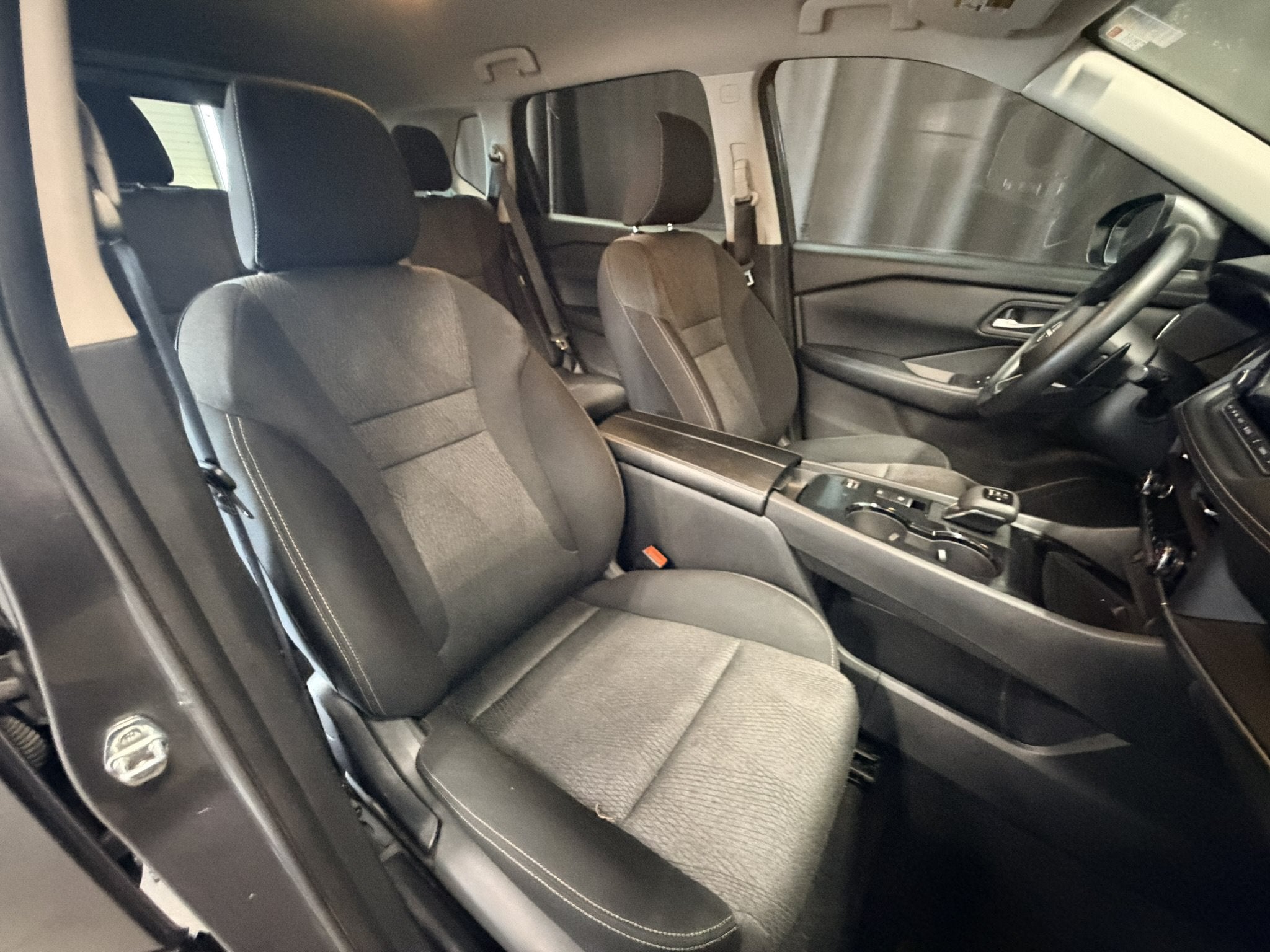 2024 Nissan Rogue SV FWD