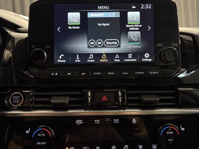 2023 Nissan Pathfinder SL 4WD