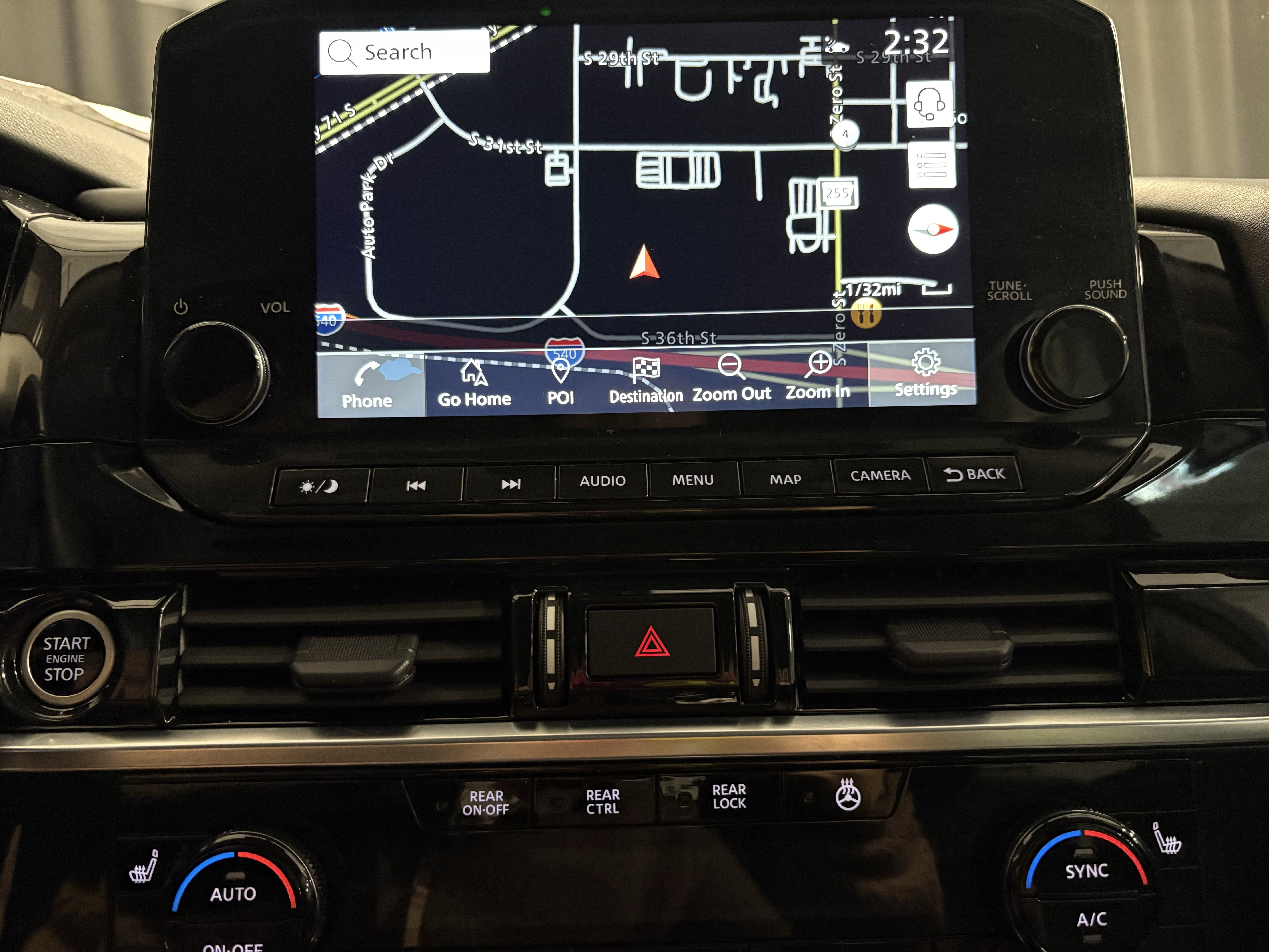 2023 Nissan Pathfinder SL 4WD