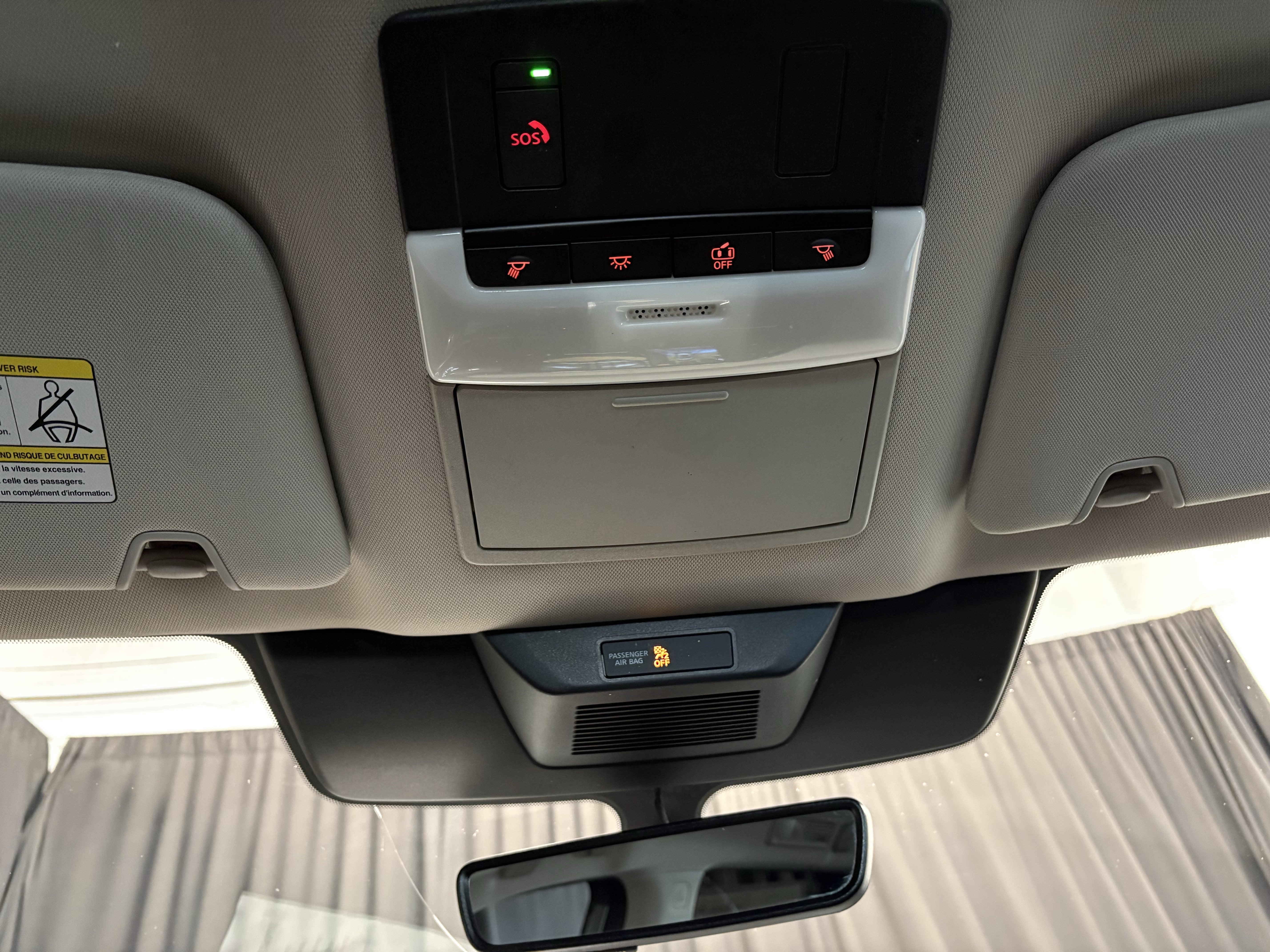 2023 Nissan Pathfinder SL 4WD