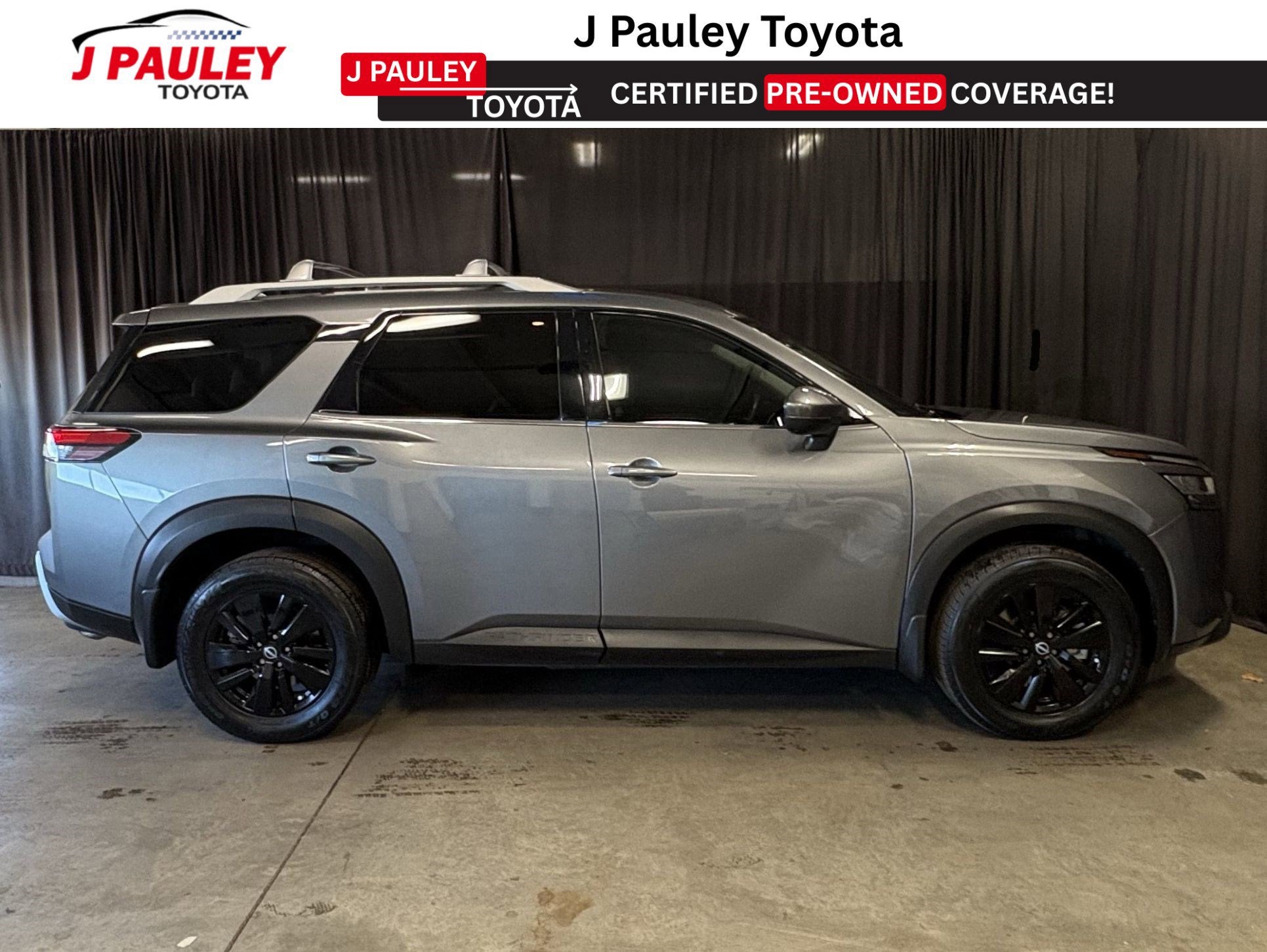 2023 Nissan Pathfinder SL 4WD