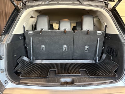 2023 Nissan Pathfinder SL 4WD