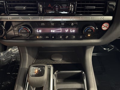 2026 Nissan Pathfinder SL FWD