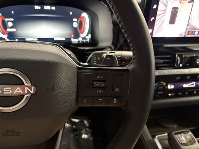 2026 Nissan Pathfinder SL FWD