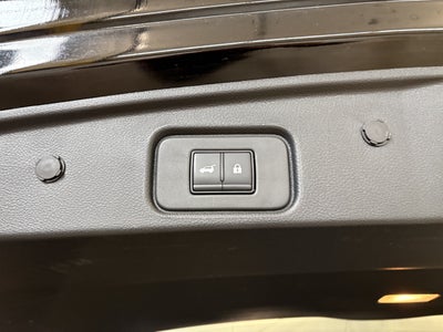 2026 Nissan Pathfinder SL FWD