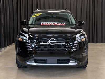 2026 Nissan Pathfinder SL FWD