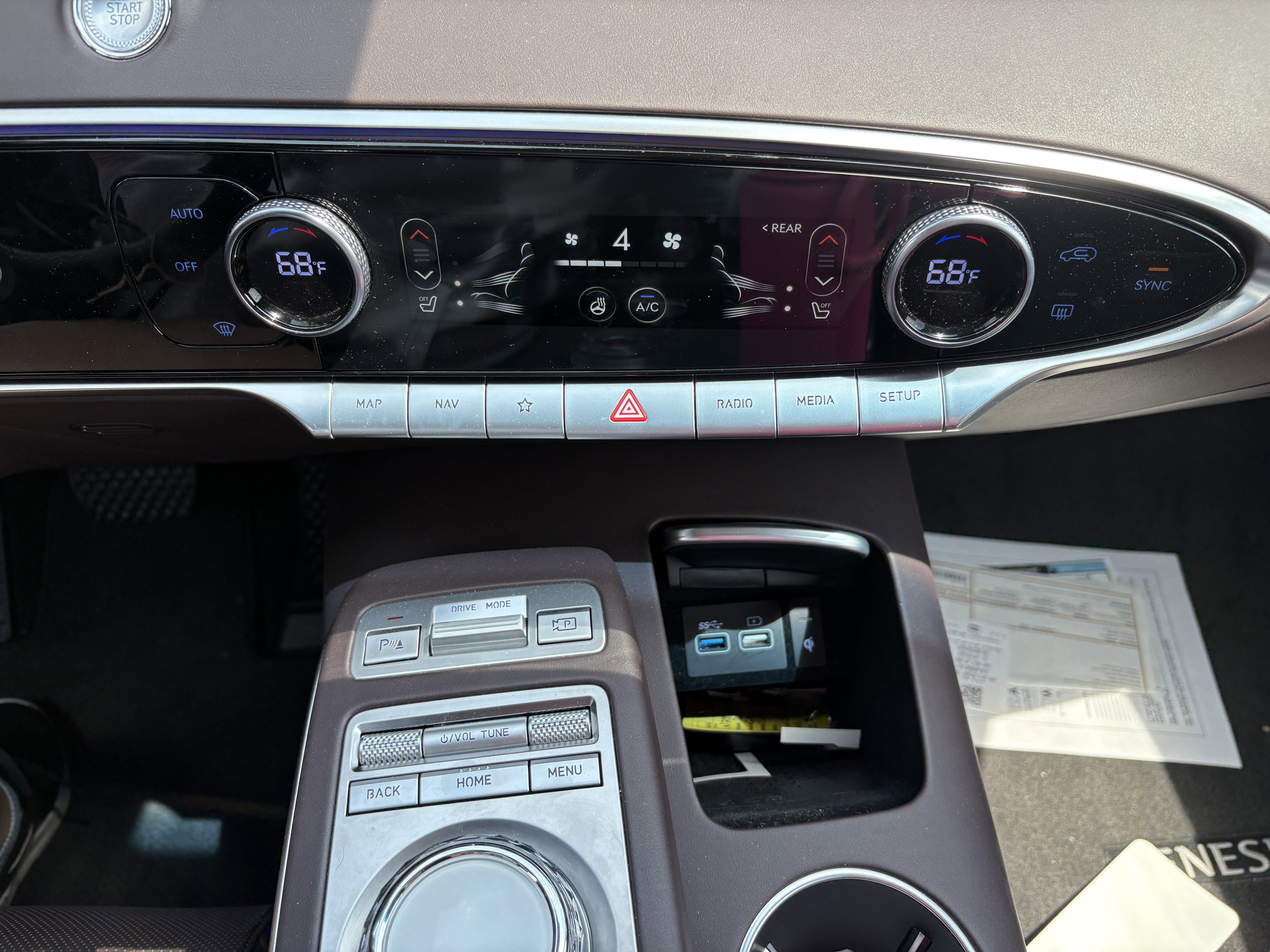 2025 Genesis GV70 2.5T AWD