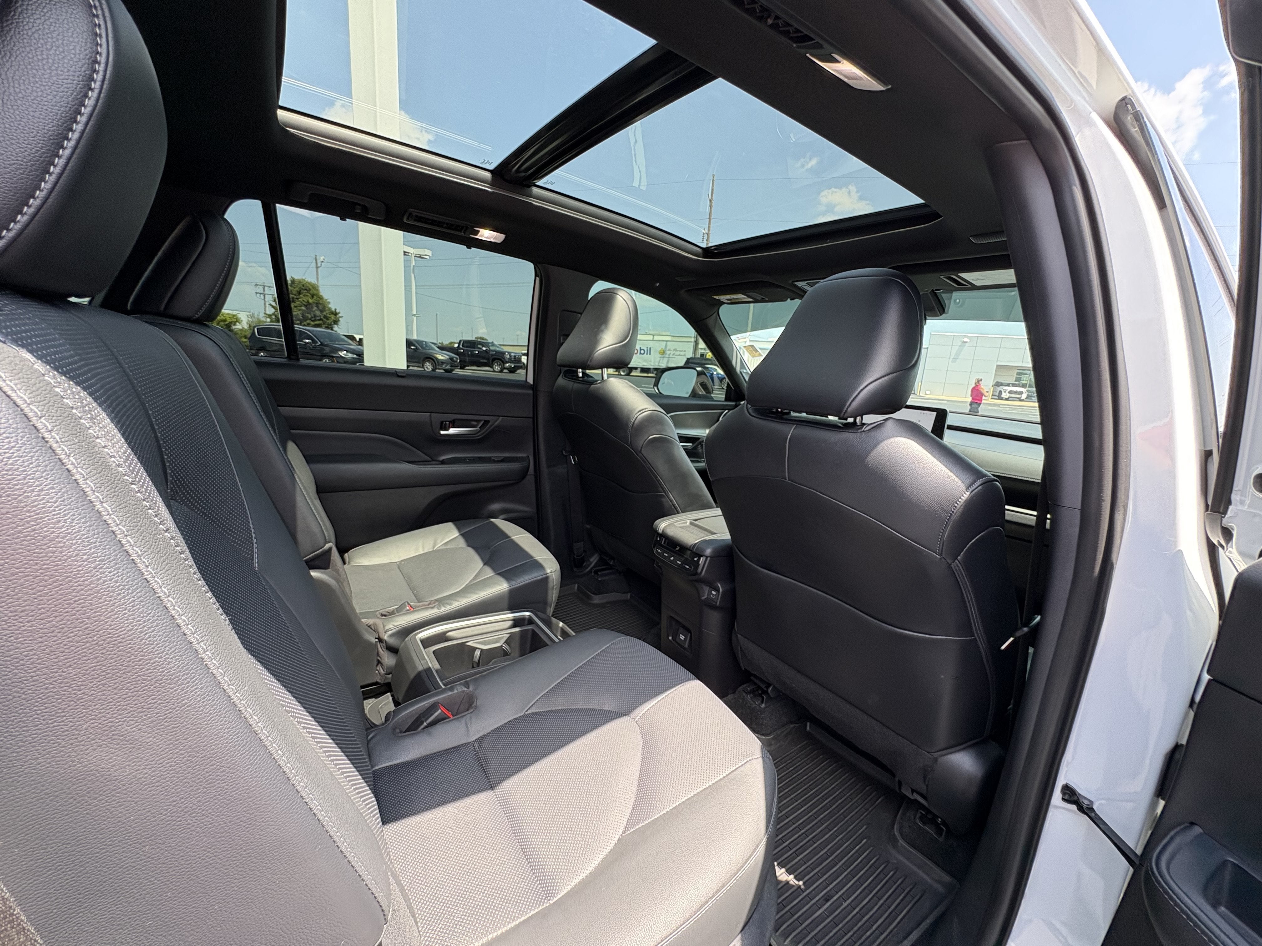 2025 Toyota Grand Highlander Hybrid Nightshade Edition AWD