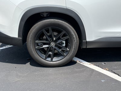 2025 Toyota Grand Highlander Hybrid Nightshade Edition AWD