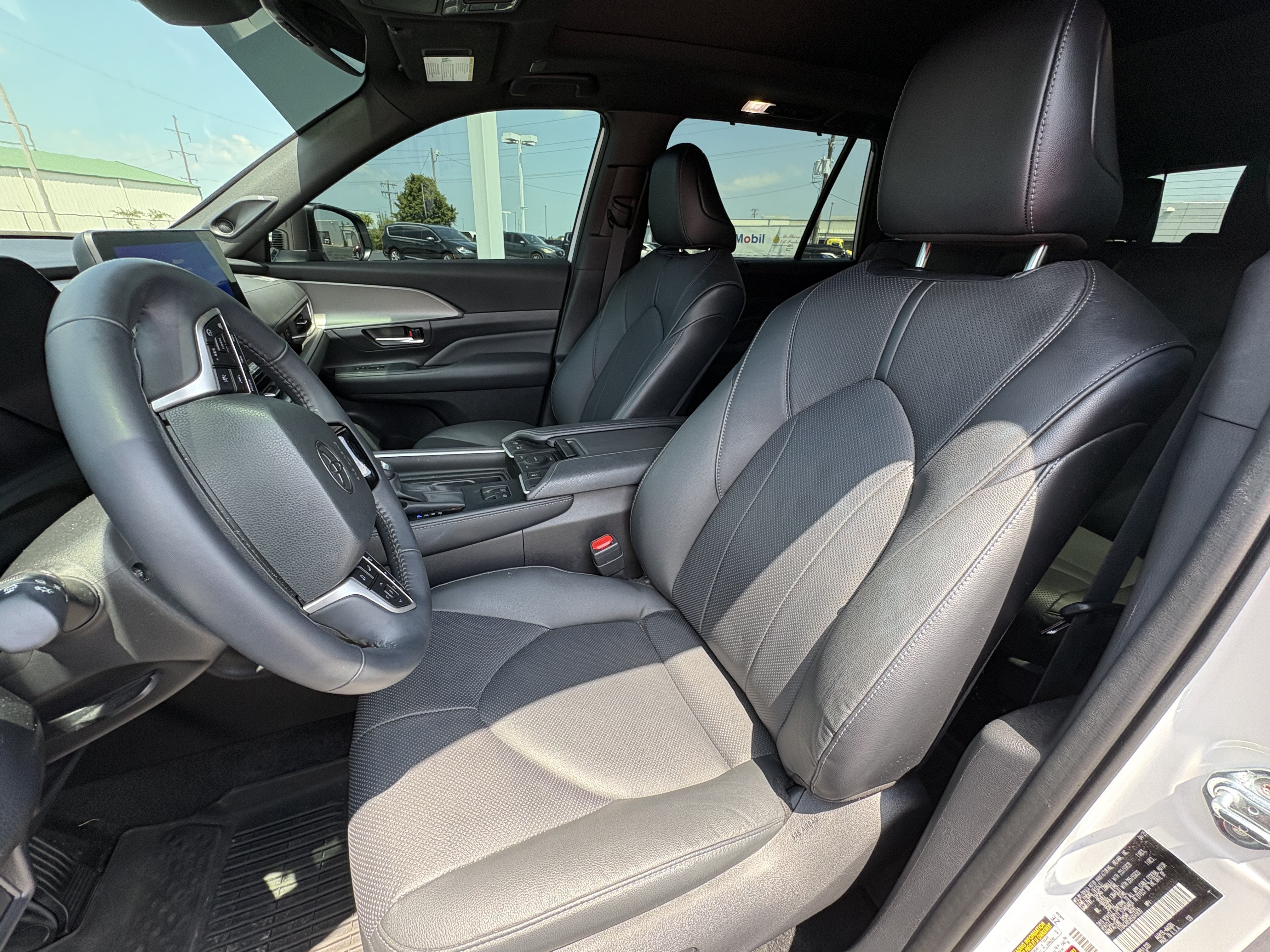 2025 Toyota Grand Highlander Hybrid Nightshade Edition AWD