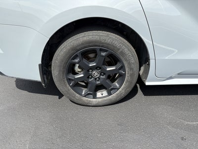 2025 Toyota Sienna Woodland Edition AWD