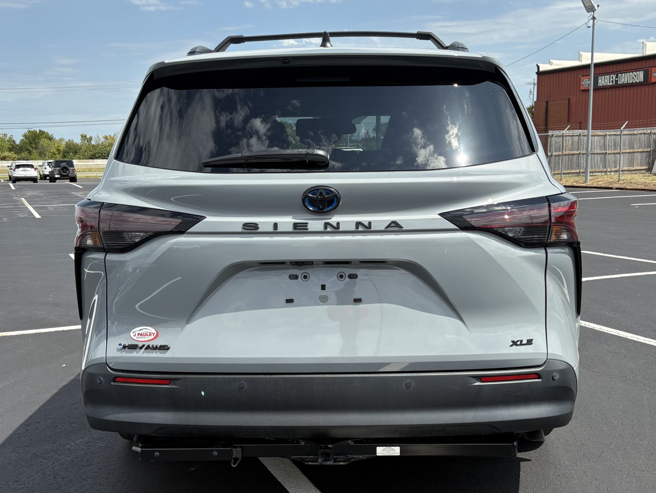 2025 Toyota Sienna Woodland Edition AWD