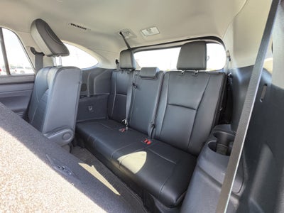 2020 Toyota Highlander XLE FWD