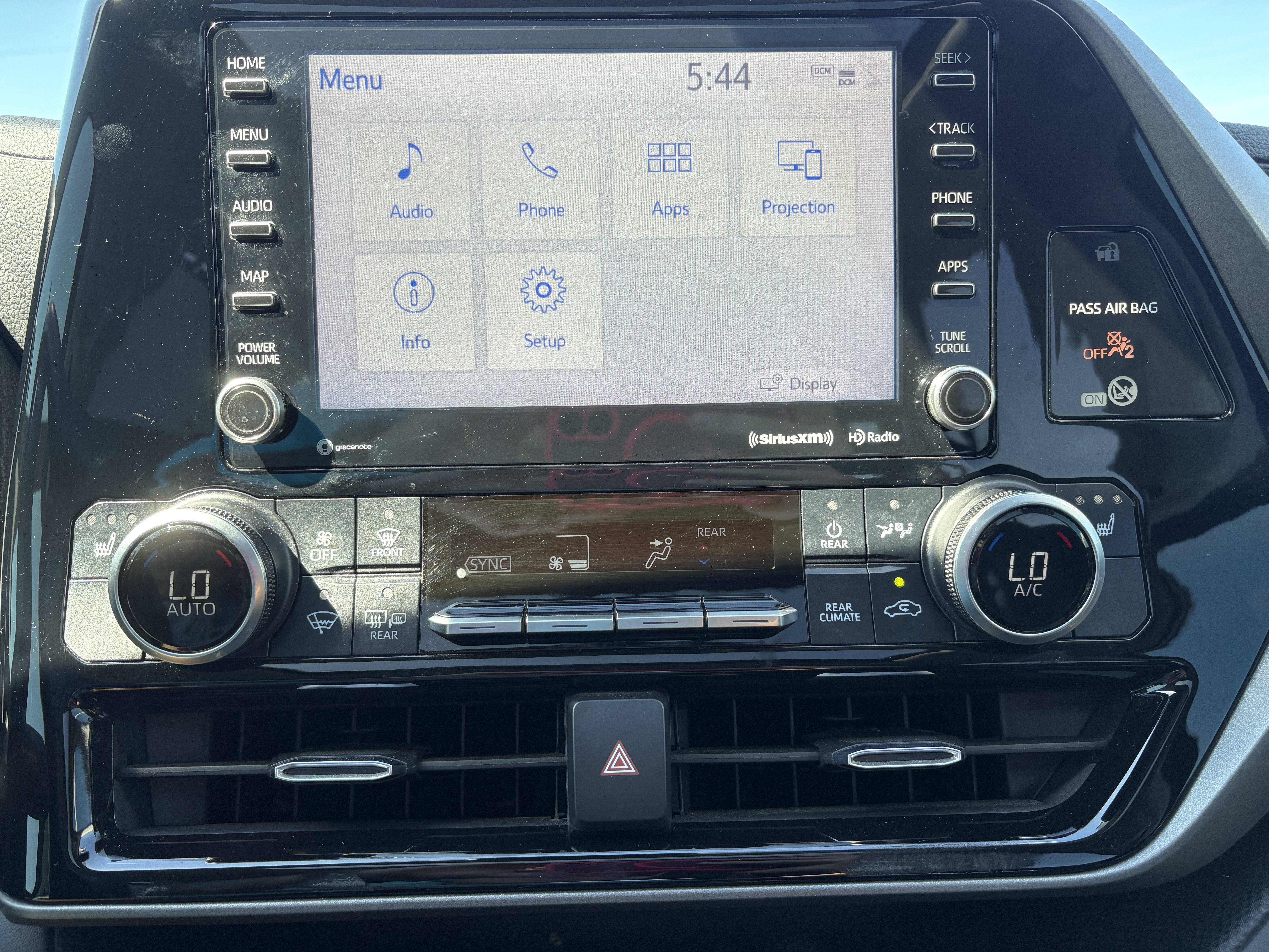 2020 Toyota Highlander XLE FWD