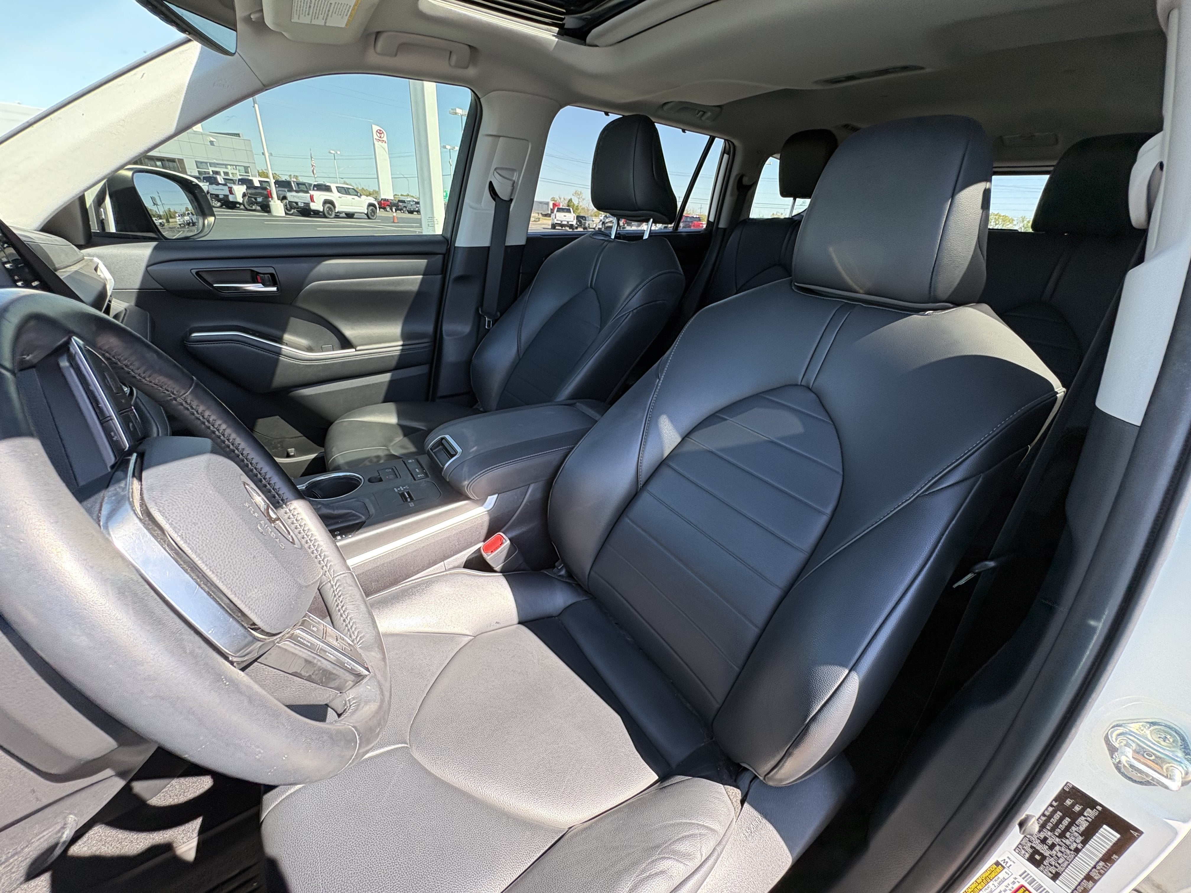 2020 Toyota Highlander XLE FWD