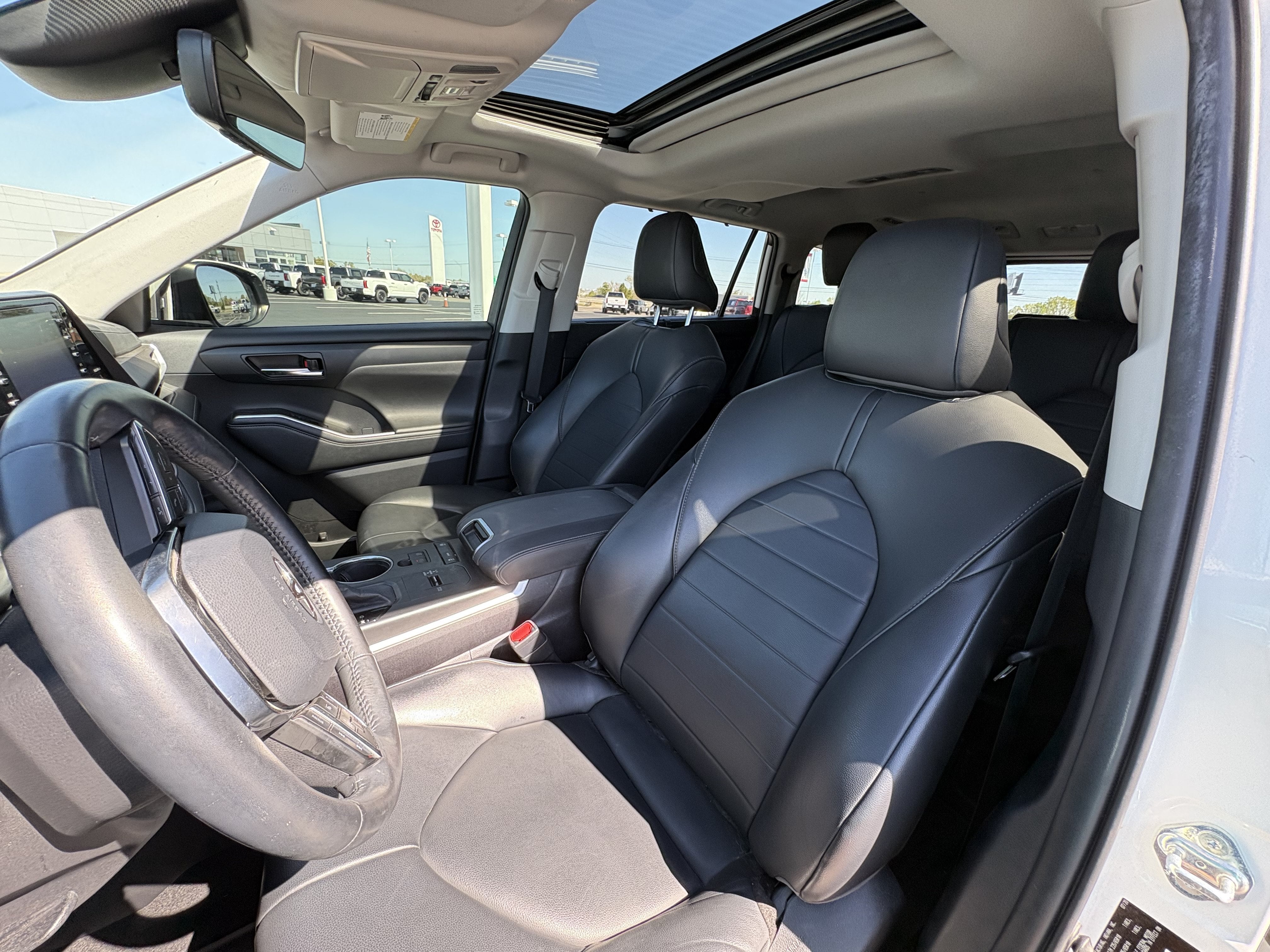 2020 Toyota Highlander XLE FWD