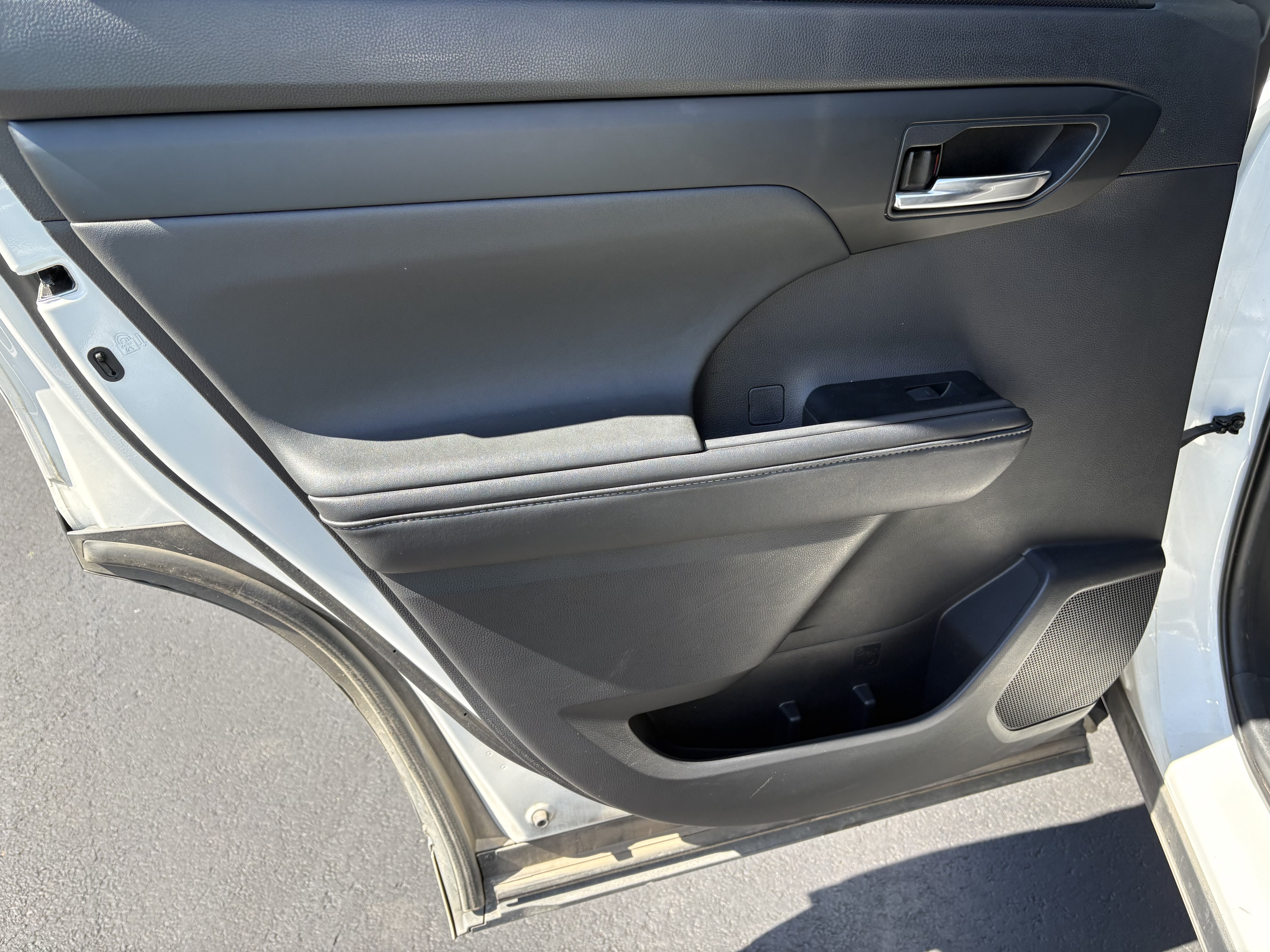 2020 Toyota Highlander XLE FWD