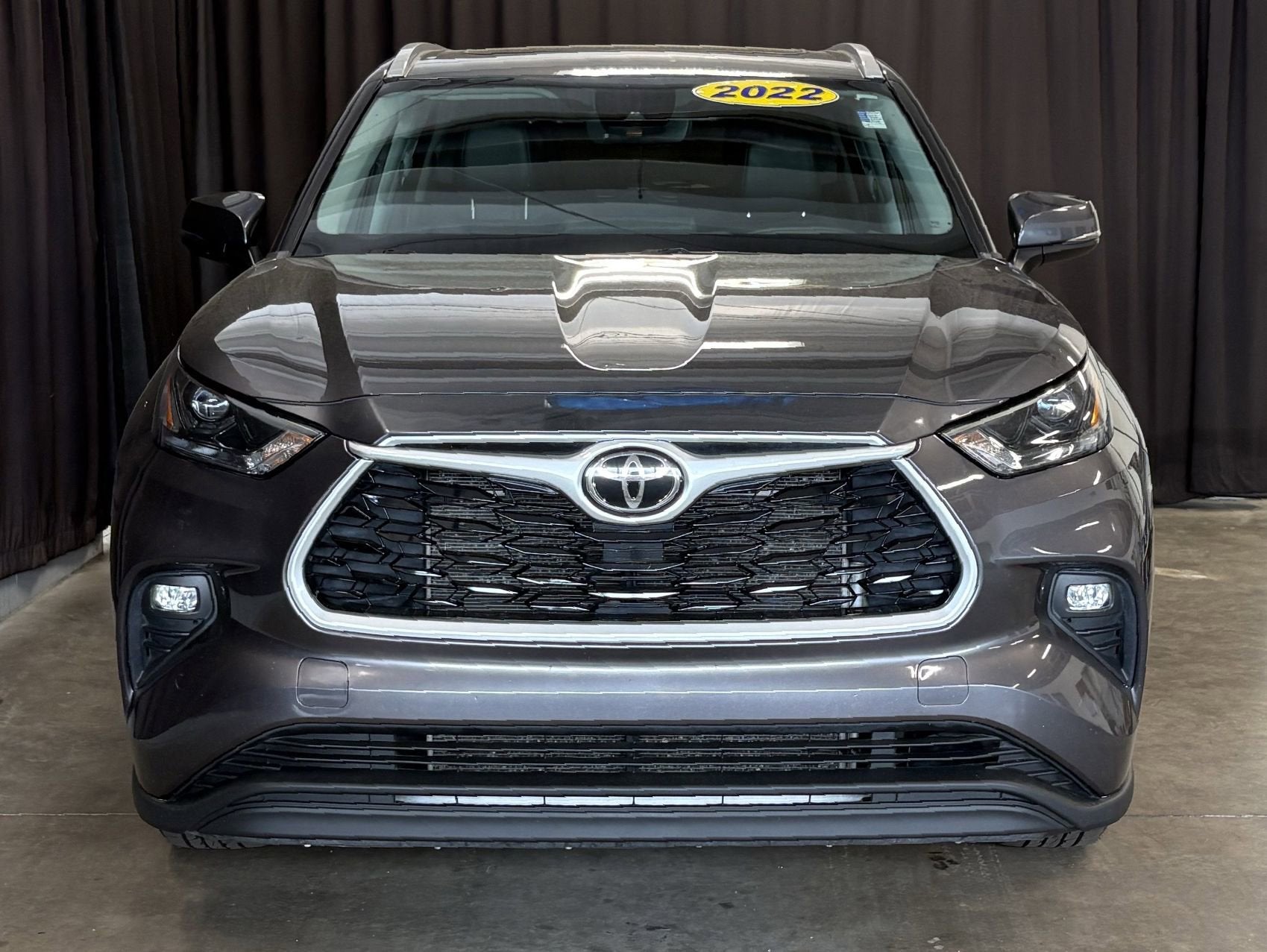 2022 Toyota Highlander XLE FWD
