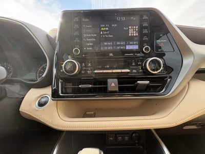 2021 Toyota Highlander Limited FWD