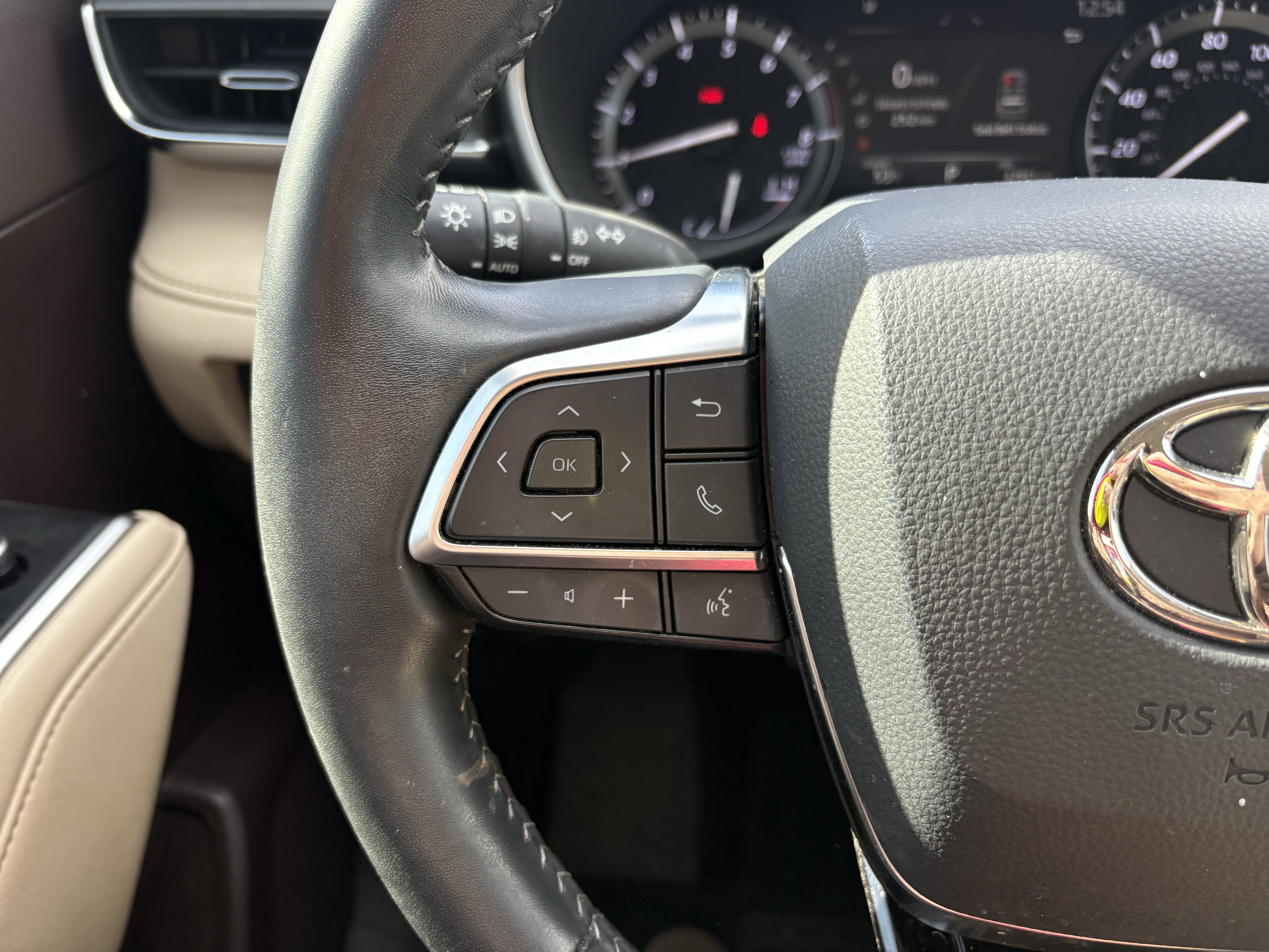 2021 Toyota Highlander Limited FWD