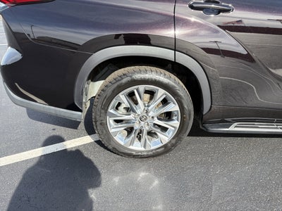 2021 Toyota Highlander Limited FWD