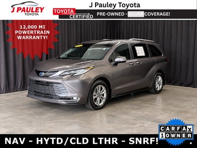 2022 Toyota Sienna Limited FWD