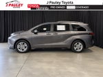 2022 Toyota Sienna Limited FWD
