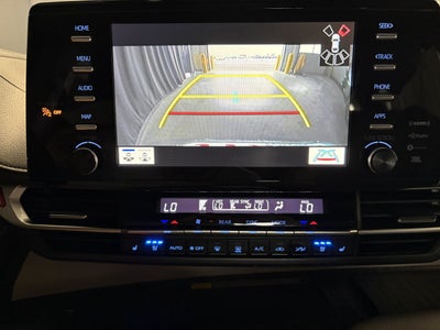2022 Toyota Sienna Limited FWD