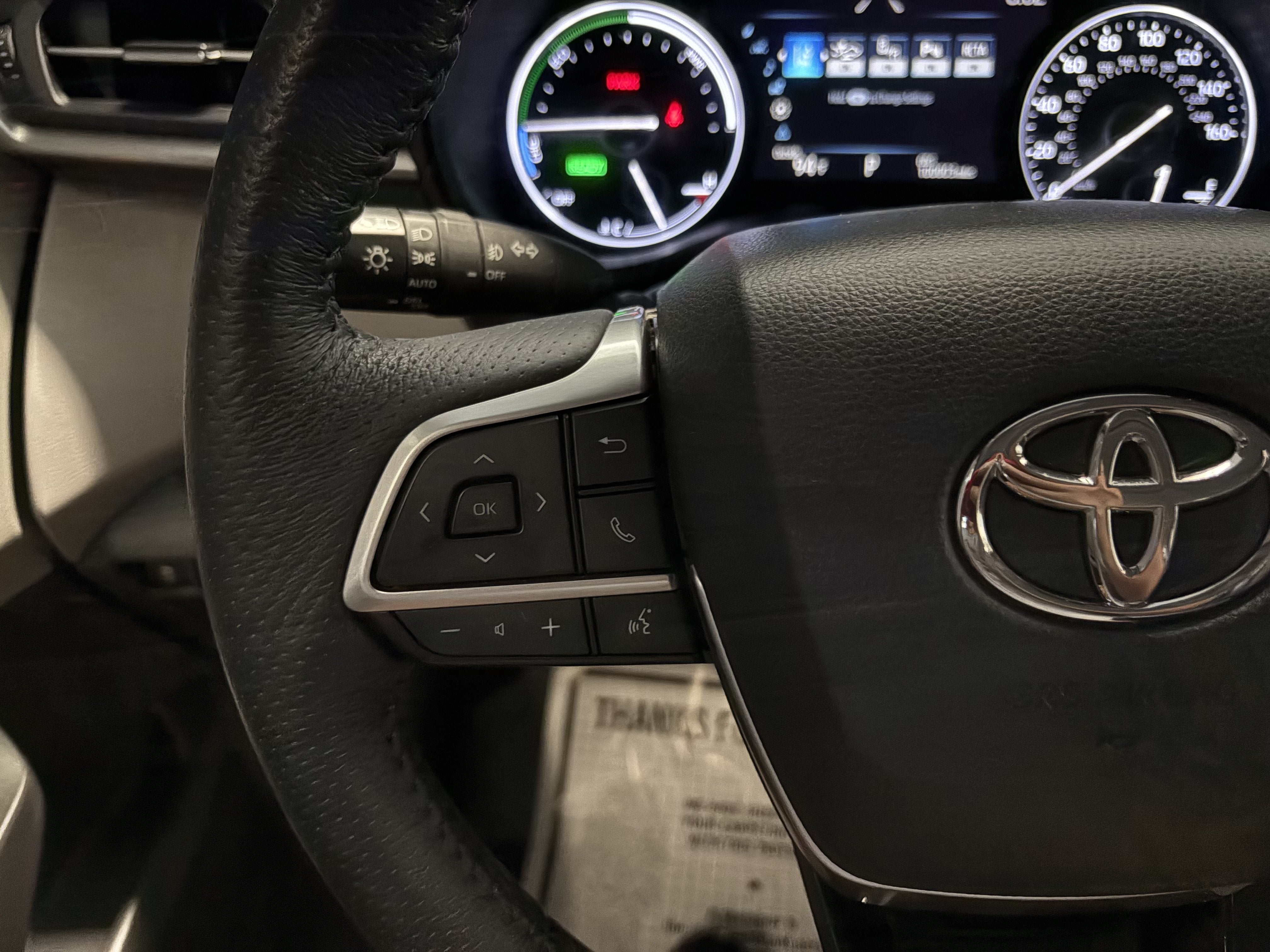 2022 Toyota Sienna Limited FWD