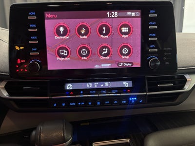 2022 Toyota Sienna Limited FWD