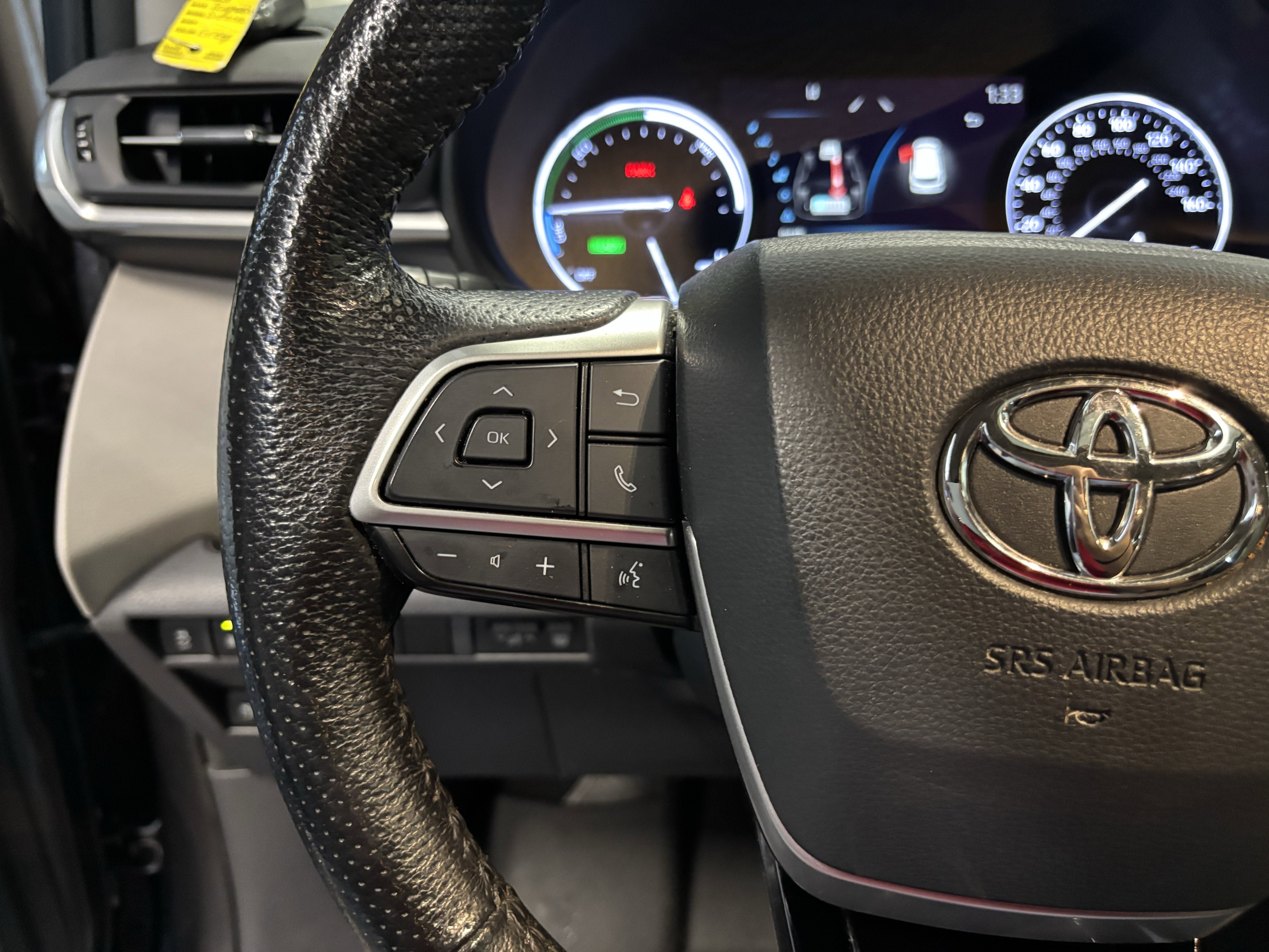 2022 Toyota Sienna Limited FWD