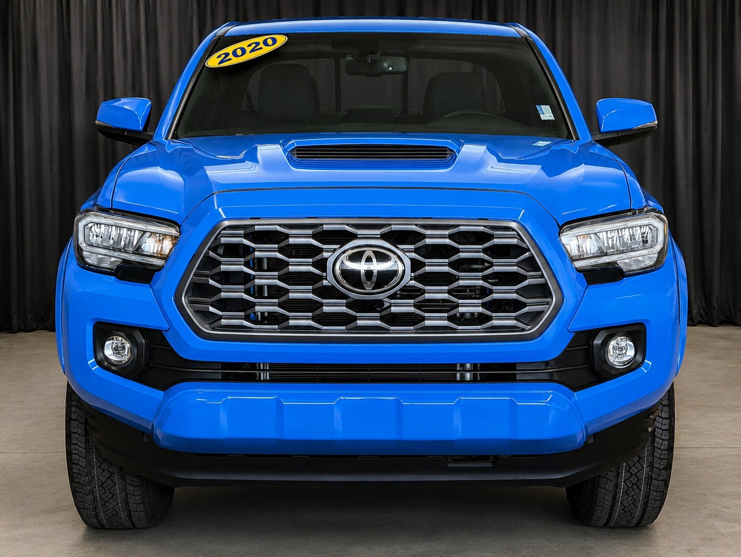 2020 Toyota Tacoma TRD Sport RWD