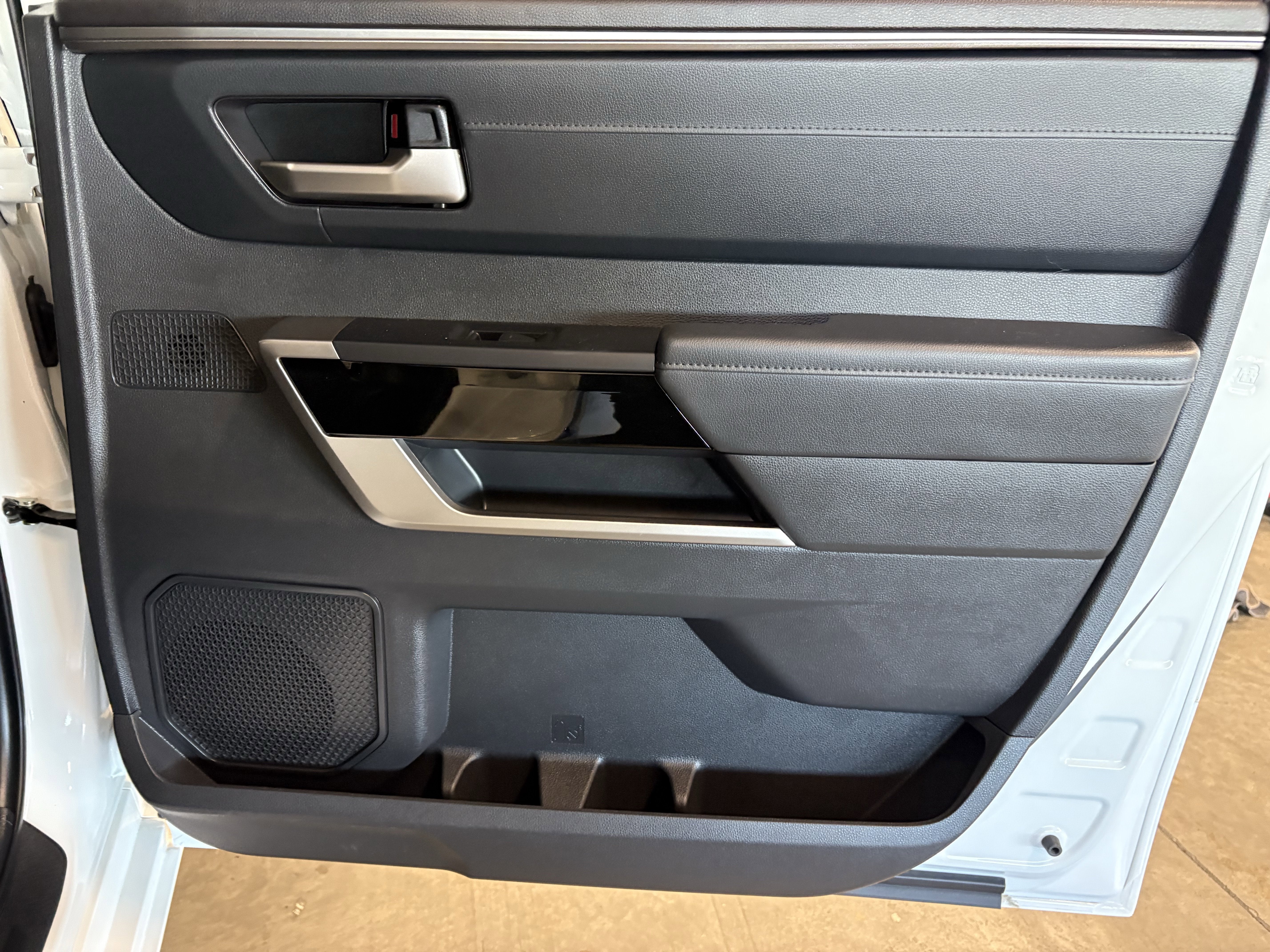 2024 Toyota Tundra Limited Hybrid 4WD