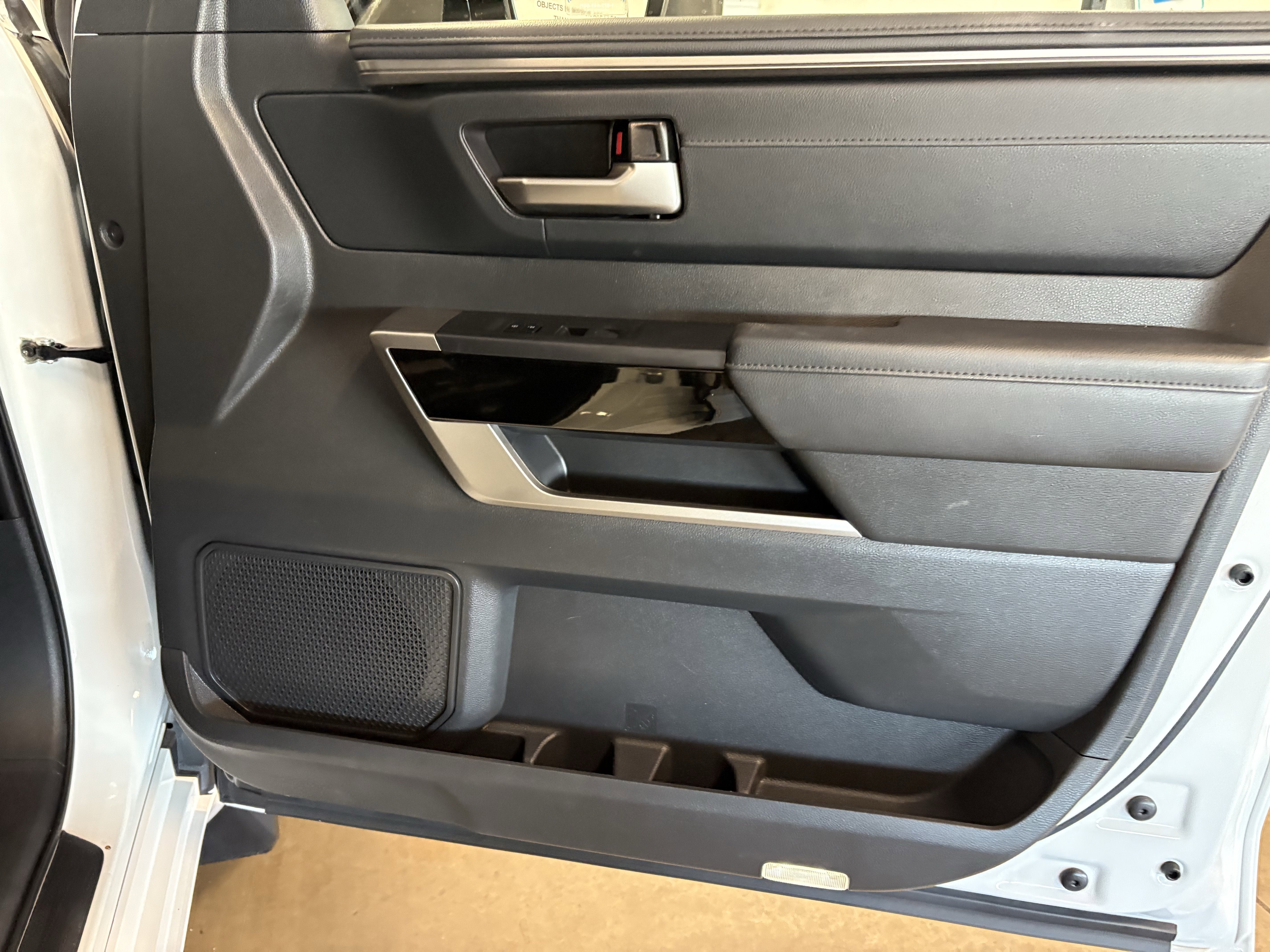 2024 Toyota Tundra Limited Hybrid 4WD