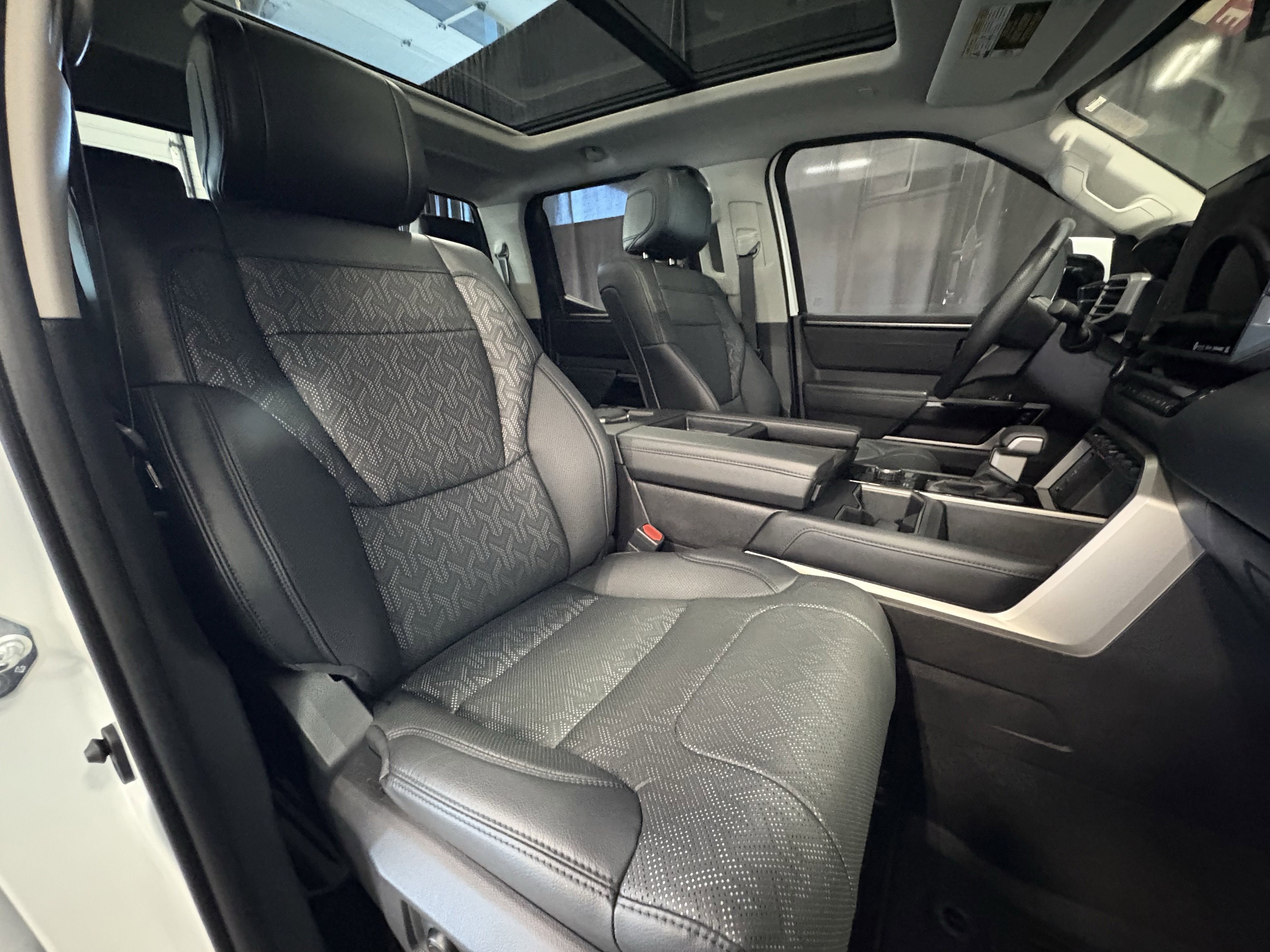 2024 Toyota Tundra Limited Hybrid 4WD