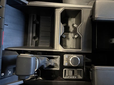 2025 Toyota Tundra SR5 4WD