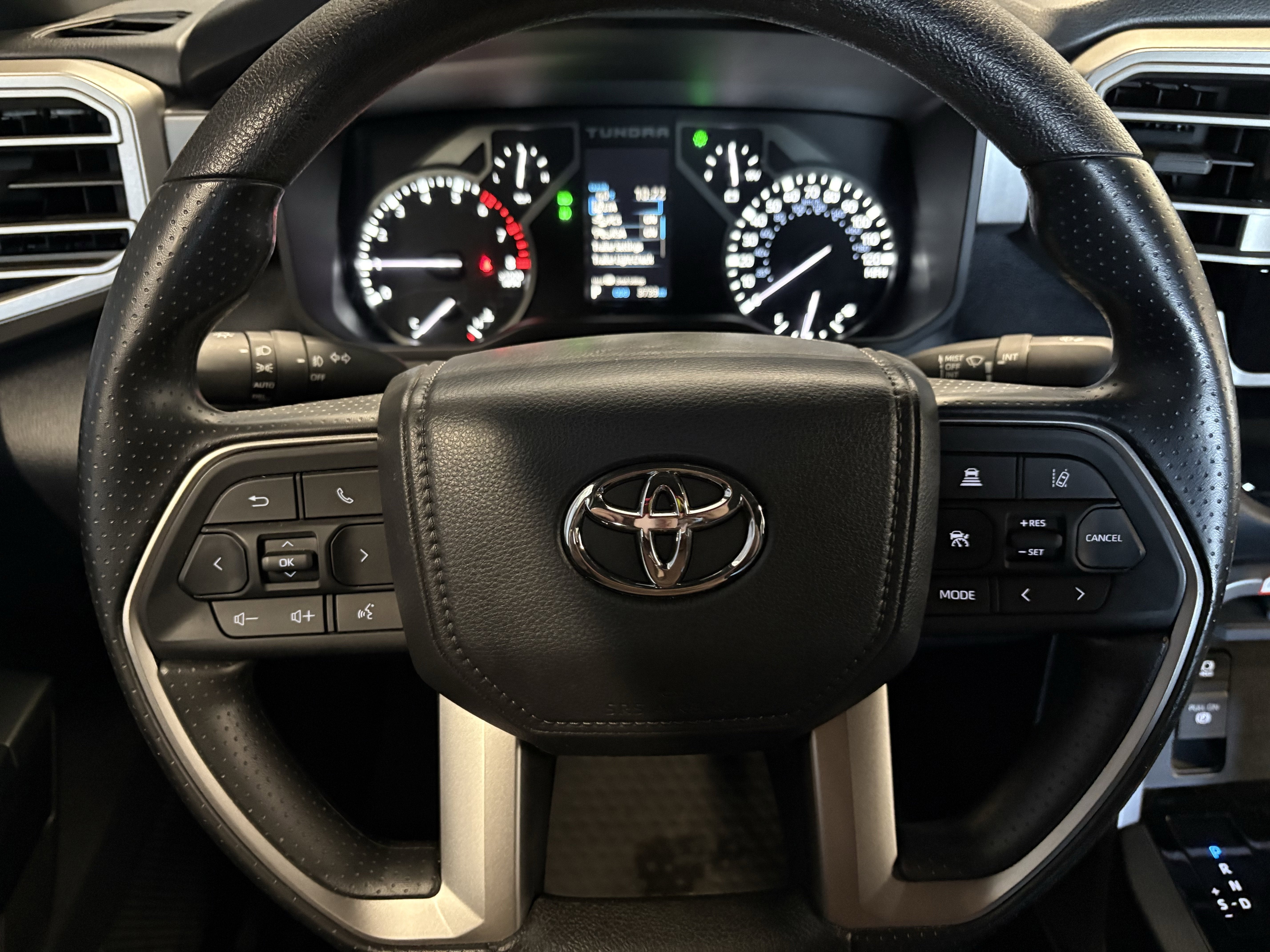 2025 Toyota Tundra SR5 4WD