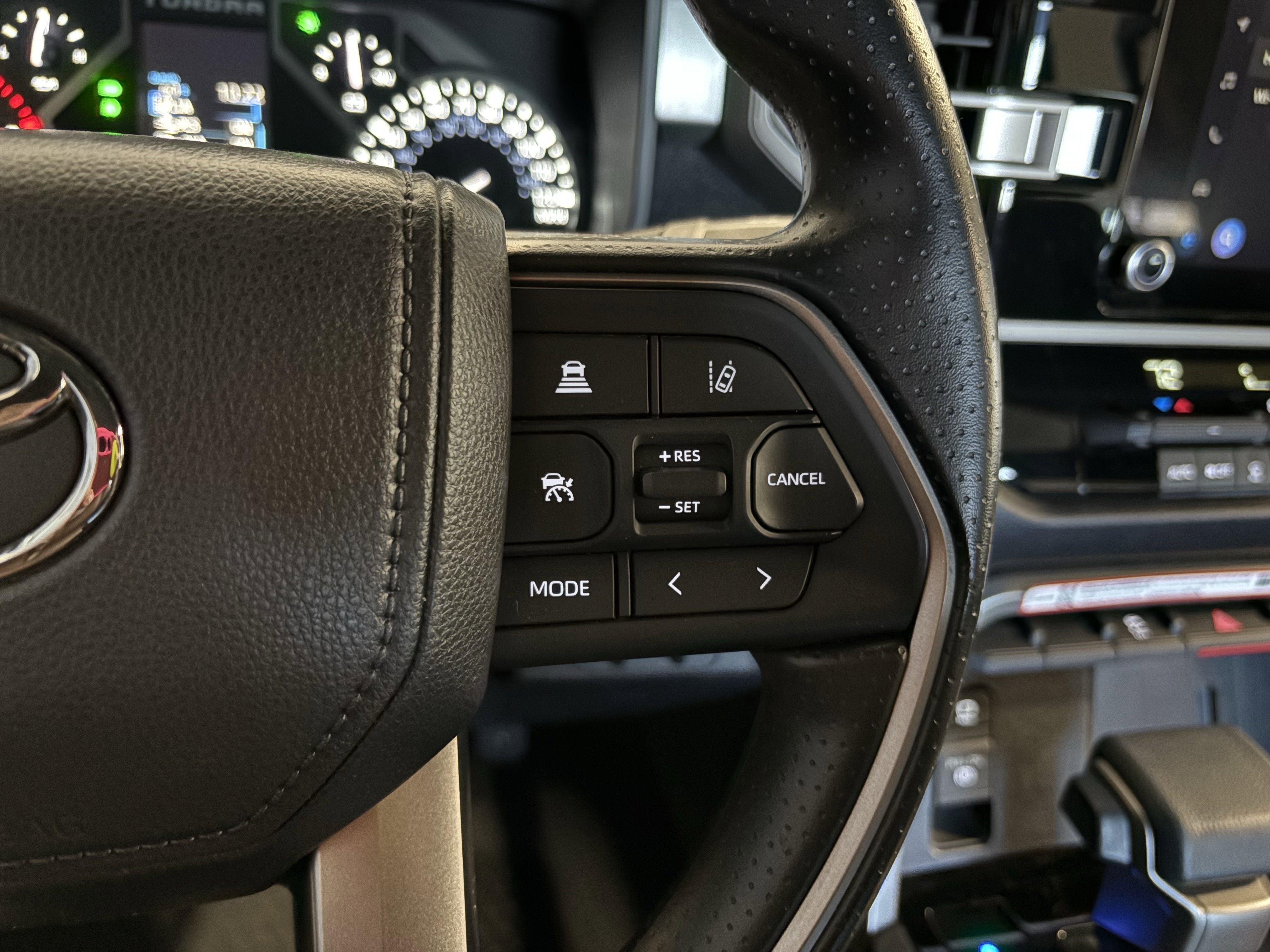 2025 Toyota Tundra SR5 4WD