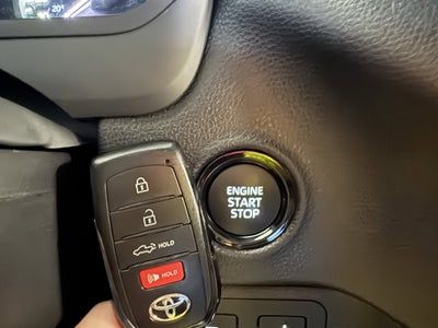 2025 Toyota Tundra SR5 4WD