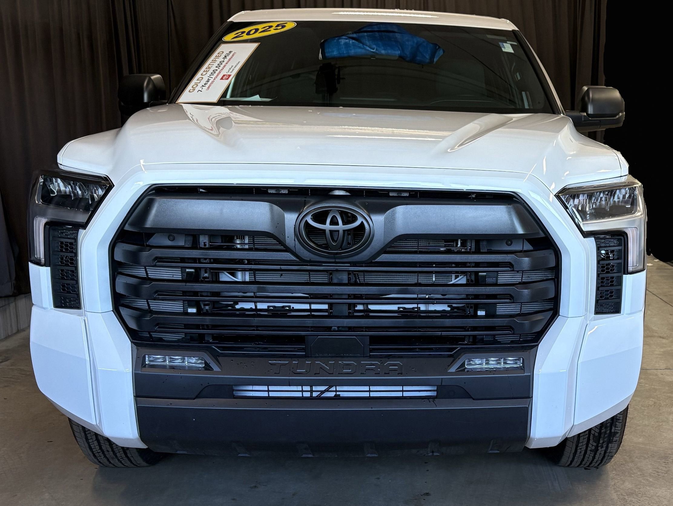 2025 Toyota Tundra SR5 4WD