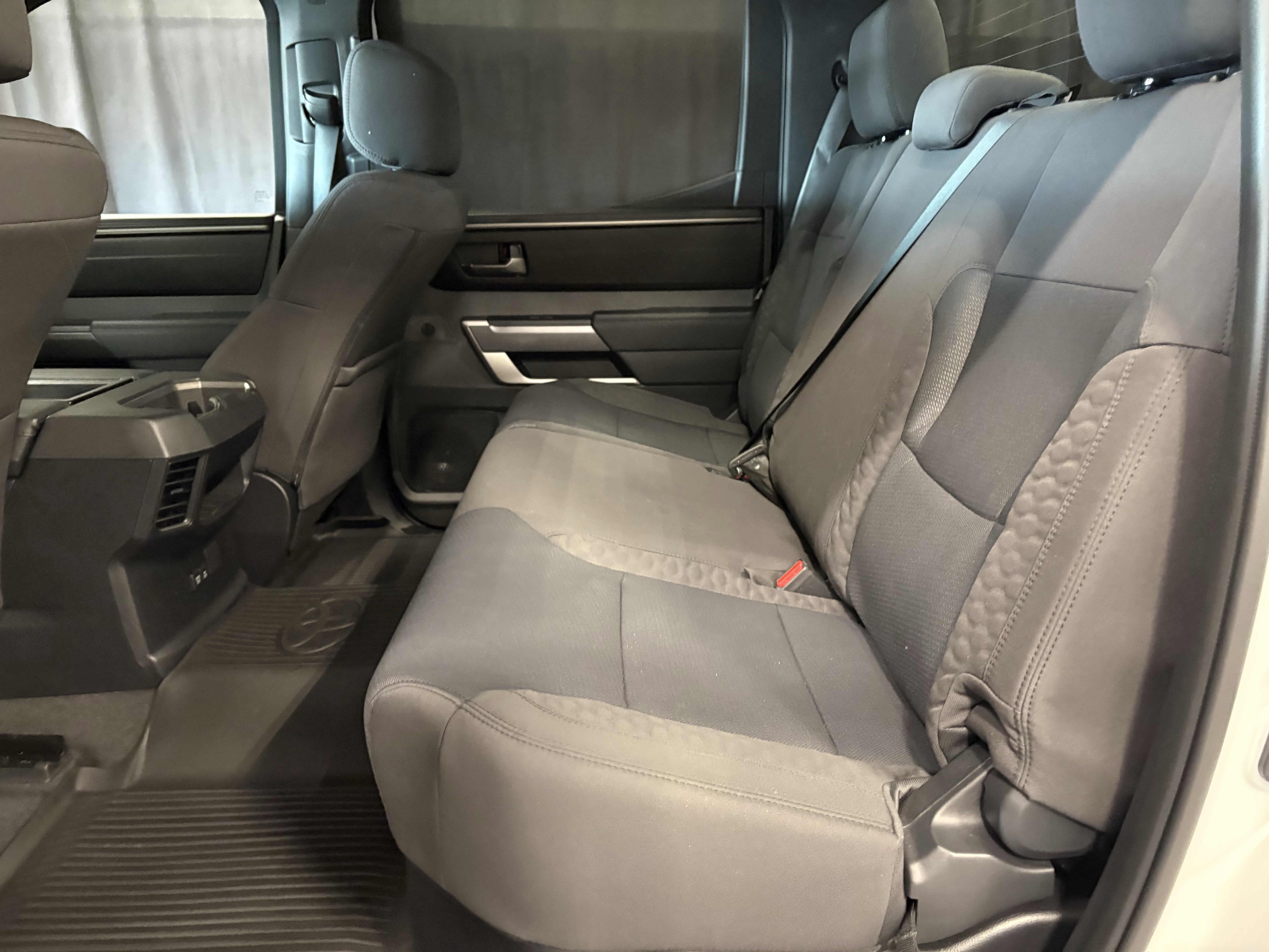 2025 Toyota Tundra SR5 4WD