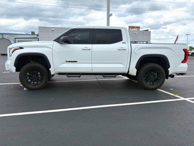 2024 Toyota Tundra SR5 Premium 4WD
