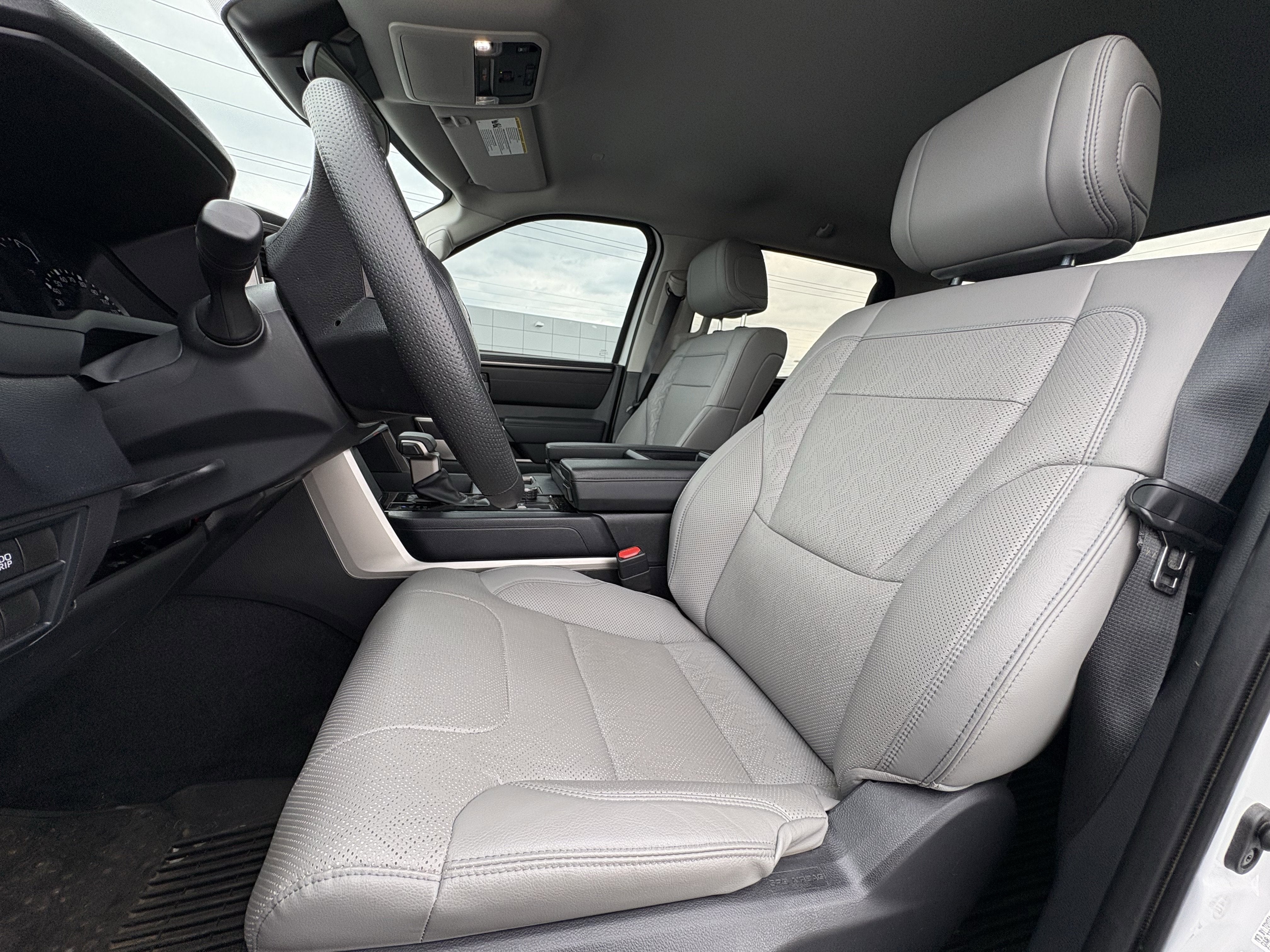 2024 Toyota Tundra SR5 Premium 4WD