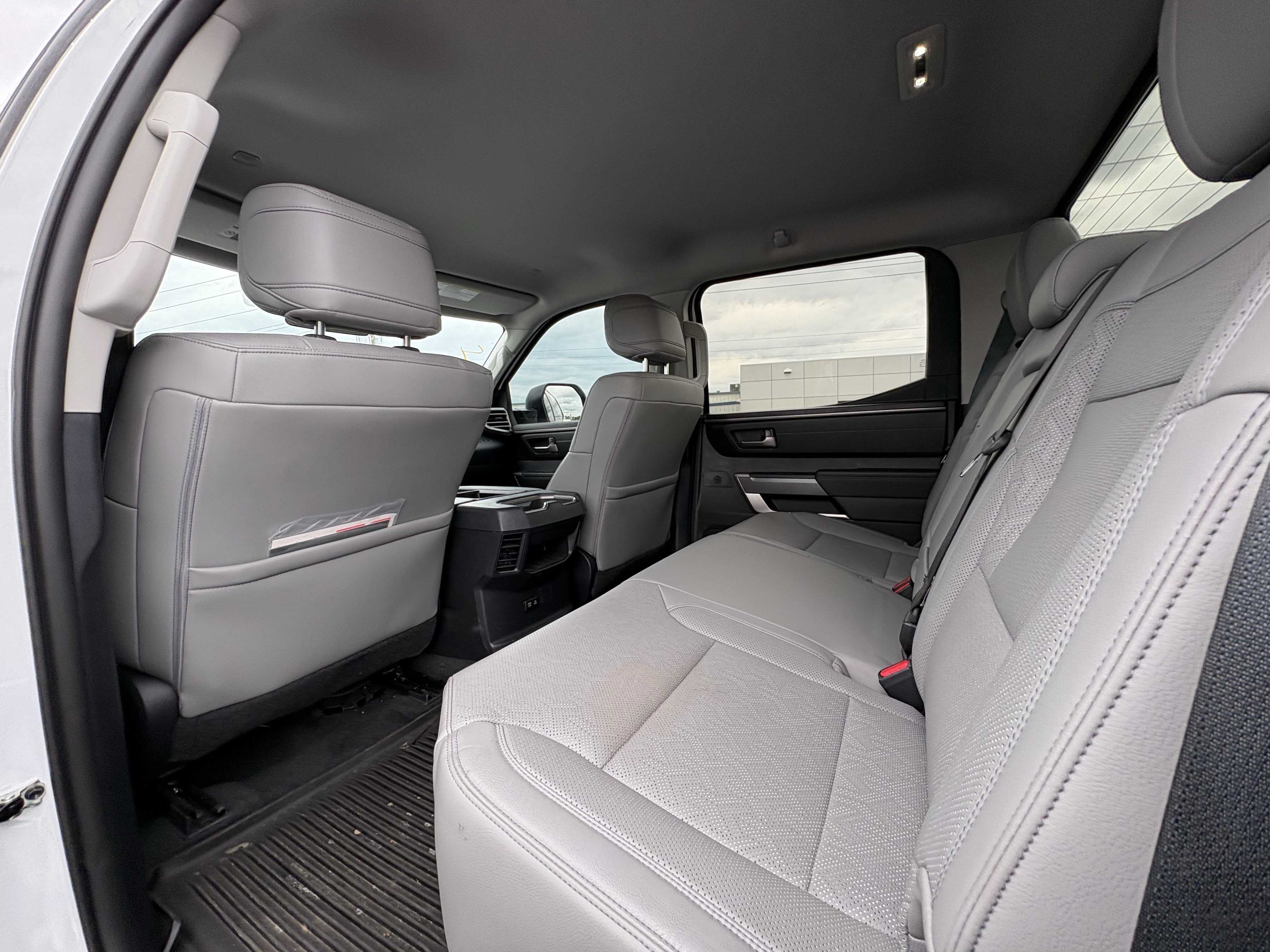 2024 Toyota Tundra SR5 Premium 4WD