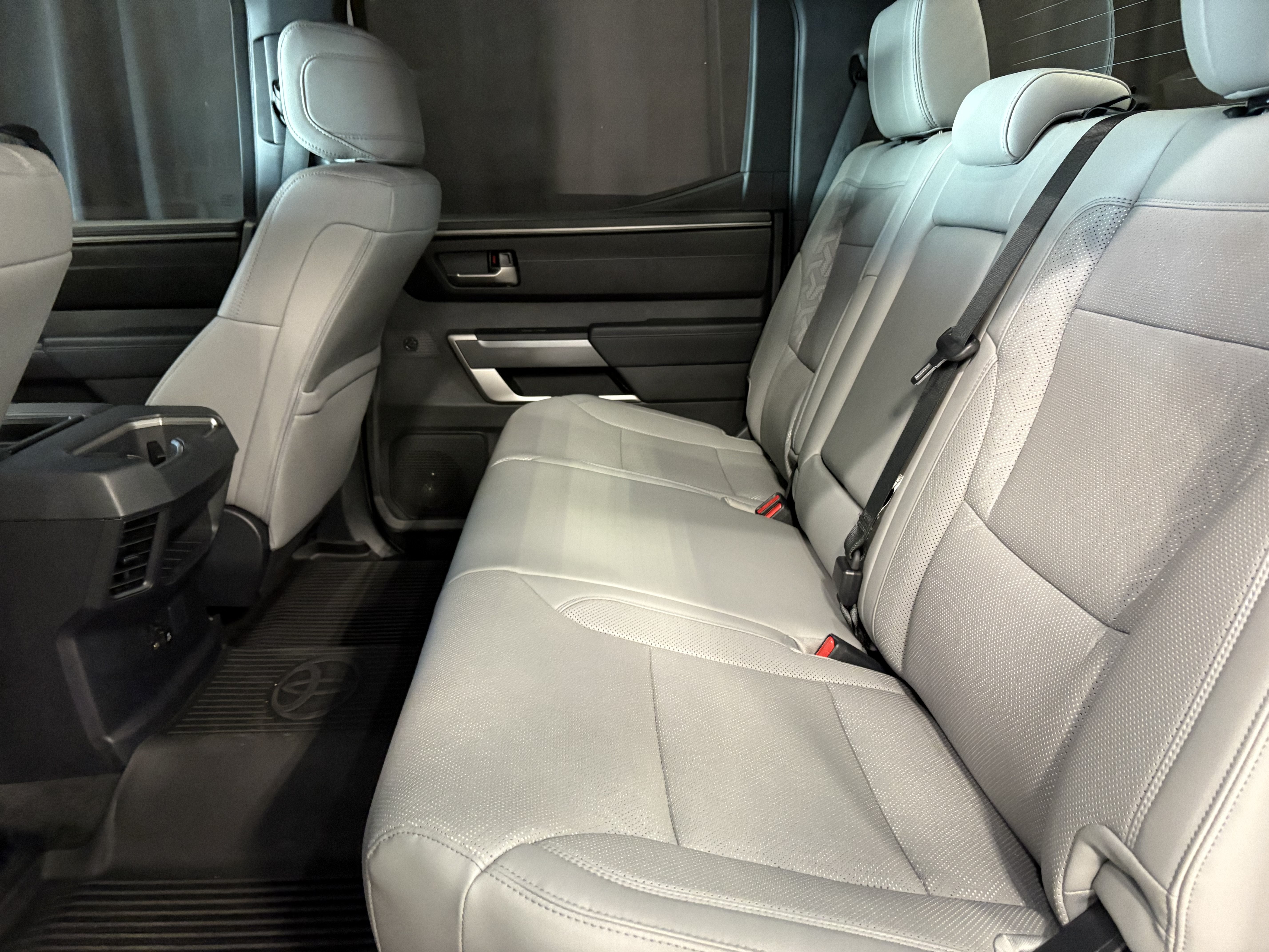 2025 Toyota Tundra SR5 Premium 4WD